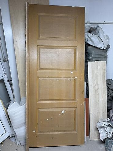ковёр 3 4: Межкомнатная и пластиковые двери, 10 000 Сомов все 3 1) Деревянное — 1