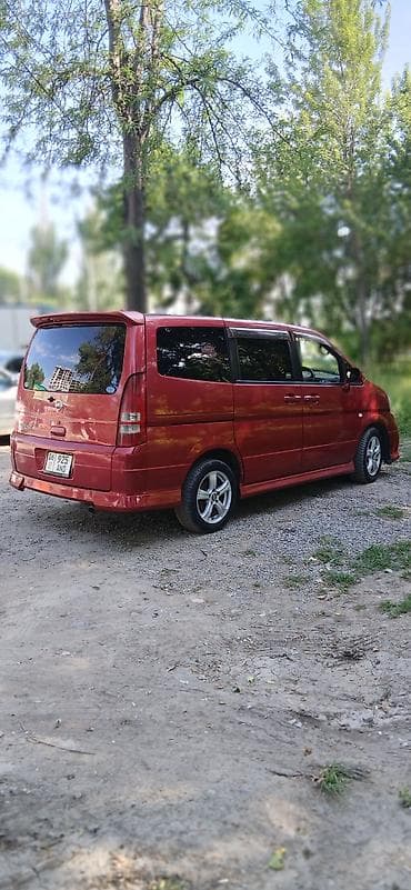 красный страитель: Nissan Serena: 2005 г., 2 л, Автомат, Бензин, Минивэн — 5