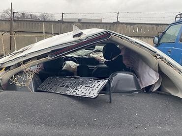 под восстановление: Kia K5: 2020 г., 2 л, Типтроник, Газ, Седан — 8