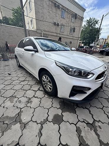 аренда bmw x6: Kia K3: 2019 г., 1.6 л, Автомат, Бензин, Седан — 3