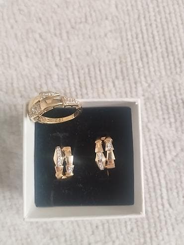 золото 585 часы женские: Срочно продаю нужны деньги жёлтое золото 585пр комплект 6гр — 2