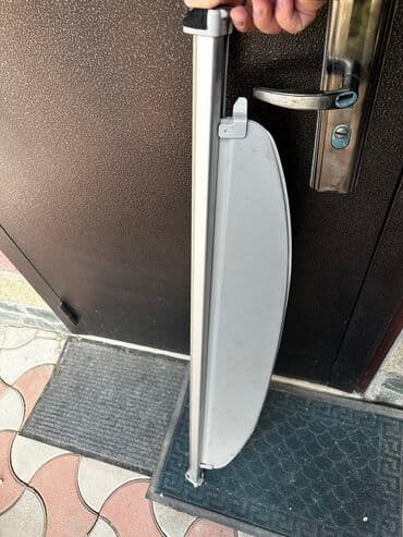 Шторка Тойота приус 
30 кузов