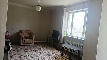 ПРОДАЁТСЯ уютный двухэтажный дом. НАХОДИТСЯ рядом с 12 микрорайоном и — 3