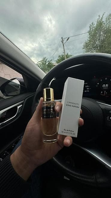 духи мужское: Парфюмерия, флаконы по 50 мл (1.7 FL.OZ), форматы Eau de — 3