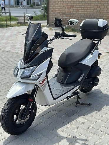 Тип скутера 180 куб. см, Бензин, Б/у