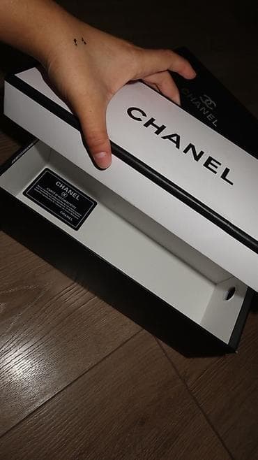 cha: Подарочные/фирменные коробки CHANEL (2 шт.) - Оригинальная — 2