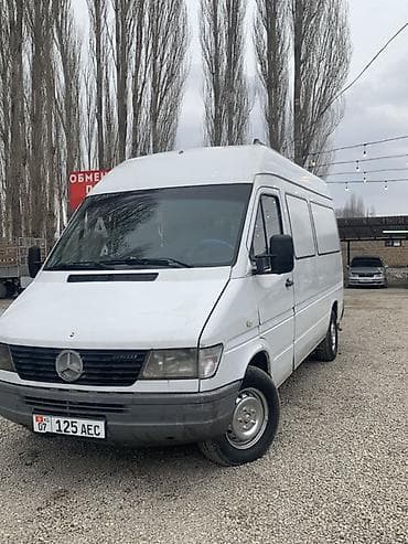 golf venta: Легкий грузовик, Mercedes-Benz — 1