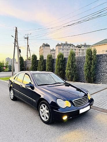 брала дорого: Mercedes-Benz C-Class: 2000 г., 2.4 л, Автомат — 1