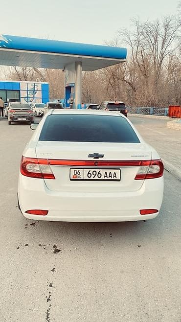 Транспорт: Chevrolet Epica: 2010 г., 2 л, Автомат, Газ, Седан — 3