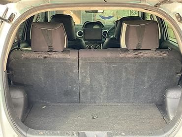 5: Toyota Ist: 2003 г., 1.5 л, Автомат, Бензин — 9