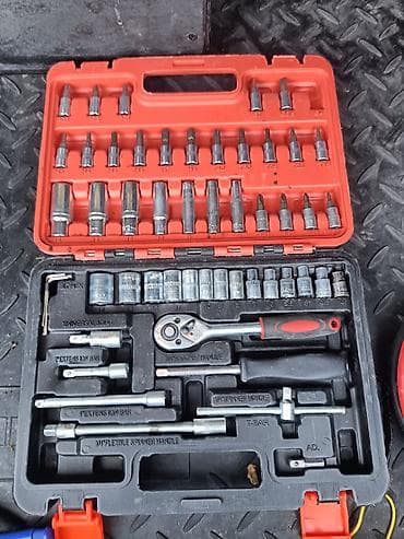 marvel legends: Набор инструментов в пластиковом кейсе Комплектация: - Трещотка 1/4" — 1