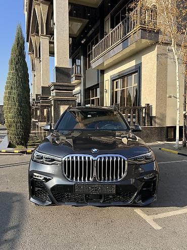 BMW X7: 2019 г., 4.4 л, Типтроник, Бензин, Кроссовер