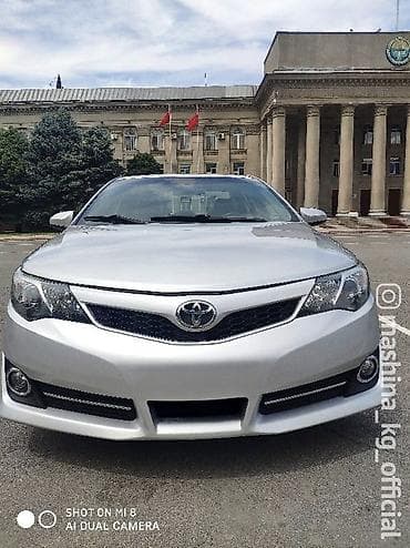 Toyota Camry: 2012 г., 2.5 л, Автомат, Бензин, Седан