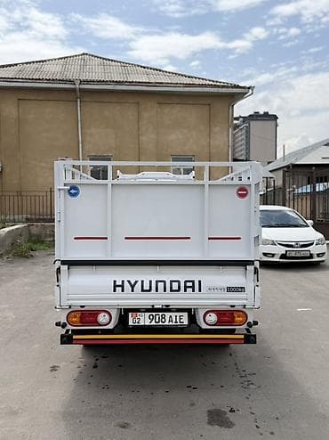 бампер кг: Легкий грузовик, Hyundai, Стандарт, До 1 т, Б/у — 4