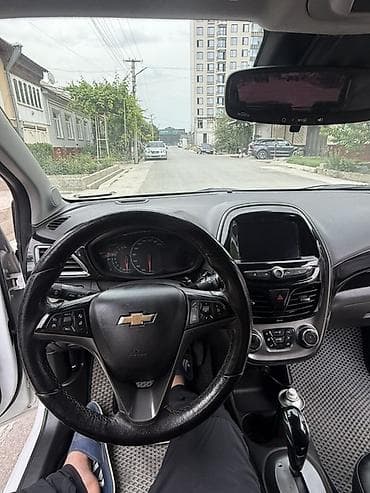 катализатор авто: Chevrolet Spark: 2019 г., 1 л, Автомат, Хэтчбэк — 1