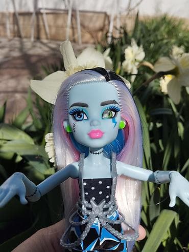 hot wheels: Игровой набор Monster High – кукла Фрэнки Штейн “Rockstar/Concert” с — 9