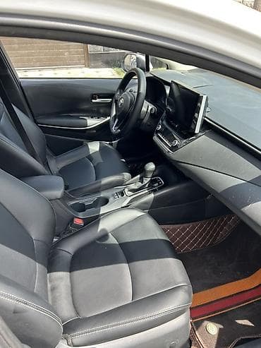 highlander 2012: Toyota Corolla: 2019 г., 1.8 л, Вариатор, Гибрид, Седан — 6