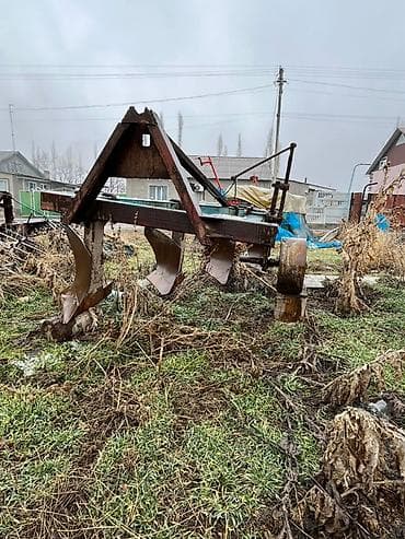 step wgn: Навесной оборотный плуг, трехкорпусный - Тип: навесной, трехкорпусный — 3