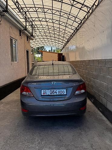 kia solaris: Hyundai Solaris: 2012 г., 1.6 л, Автомат, Бензин, Седан — 2