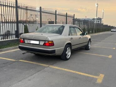 полировычный машынка: Mercedes-Benz W124: 1988 г., 2.3 л, Автомат, Бензиновая, Седан — 3