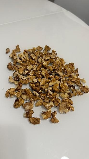 мука второй сорт: Продаю орехи.В наличии 35кг — 4