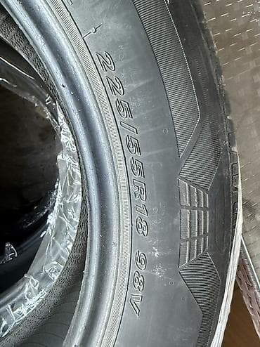 r16 85: Шины 235 / 55 / R 18, Всесезонная, Б/у, 1 шт, Корея, Kumho — 2