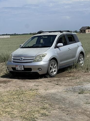 Унаа сатуу: Toyota Ist: 2004 г., 1.5 л, Автомат, Бензин, Хетчбек — 1