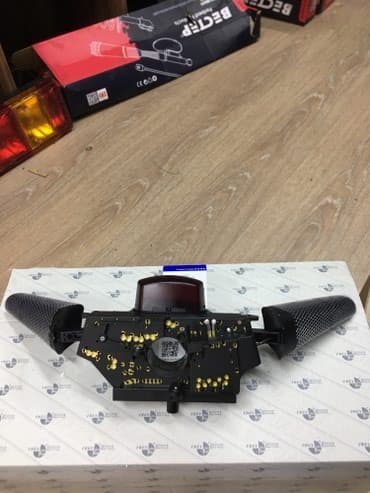 купить настольный компьютер: Гитара на Спринтер Мерседес Бенц (Frey) — 3