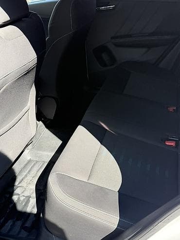 super maz samosval: BYD E2: 2022 г., 0.1 л, Автомат, Электромобиль, Хэтчбэк — 5