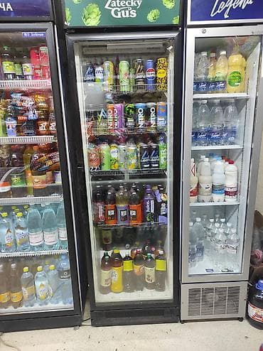 Холодильное оборудование: Холодильные витрины для магазина Описание: - Вертикальные холодильные — 3