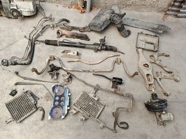 лобовое: Митсубиси паджеро 3 дизель 3.2 только запчасти те которые на фото — 1