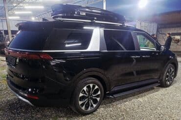 срочно продам авто в связи с переездом: Kia Carnival: 2021 г., 2.2 л, Автомат, Дизель, Минивэн — 3