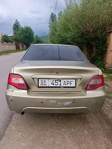 электро тулпар: Daewoo Nexia: 2010 г., 1.5 л, Кол менен иштөөчү, Бензин, Седан — 6