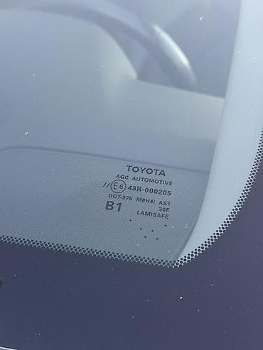 вент выход: Toyota Camry: 2019 г., 2.5 л, Автомат, Бензин, Седан — 7