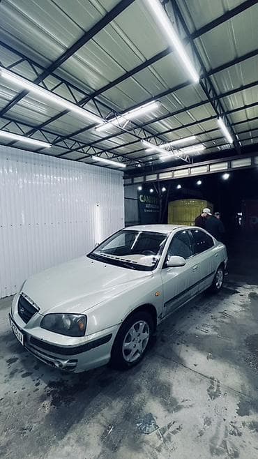 Унаа сатуу: Hyundai Elantra: 2004 г., 1.6 л, Кол менен иштөөчү, Бензин, Седан — 1