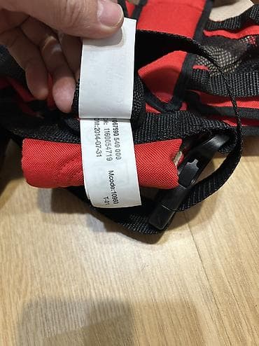 red centr: Б/у. Переноска-кенгуру для новорождённого - Возраст/вес: с 0 месяцев — 4