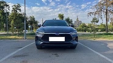 gac aion v: BYD E2: 2021 г., Автомат, Электромобиль, Хэтчбэк — 1