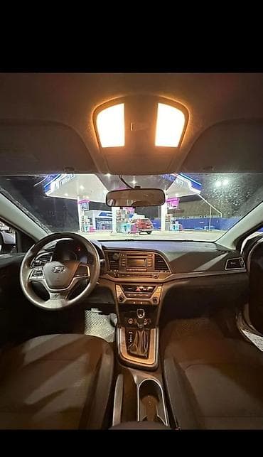 elantra luxe: Hyundai Elantra: 2019 г., Автомат, Газ, Седан — 7
