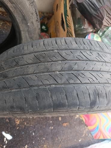 шина кж: Шиналар 215 / 55 / R 17, Жай, Колдонулган, Жеңил унаалар, Kumho — 1