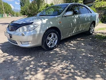 Toyota Camry: 2005 г., 2.4 л, Автомат, Бензин, Седан