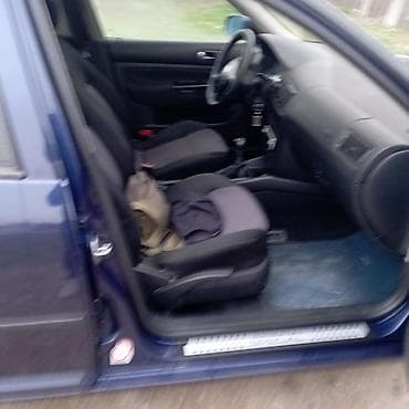 авто рынык: Volkswagen Golf: 2002 г., 1.6 л, Механика, Бензин, Хетчбек — 4