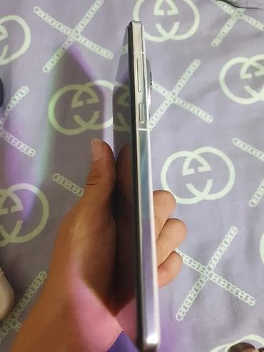 iphone dr: OnePlus 13, Б/у, 256 ГБ, цвет - Белый — 2