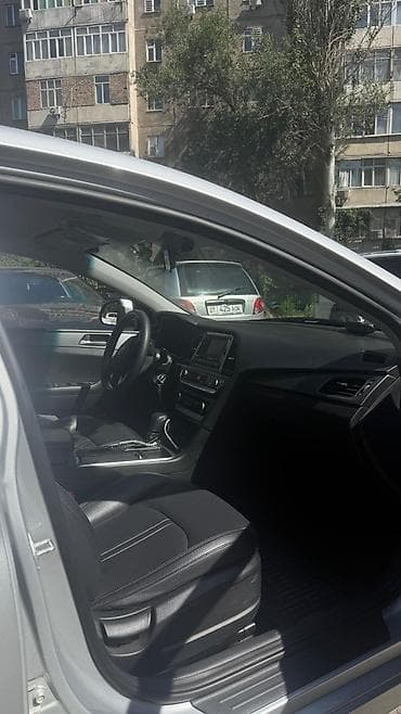 солидор: Hyundai Sonata: 2020 г., Автомат, Бензин, Седан — 8