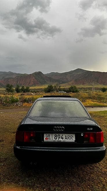 Audi A6: 1995 г., 2.6 л, Кол менен иштөөчү, Бензин, Седан — 4