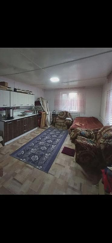 дом 6 комнат: 55 м², 3 комнаты, Забор, огорожен — 3