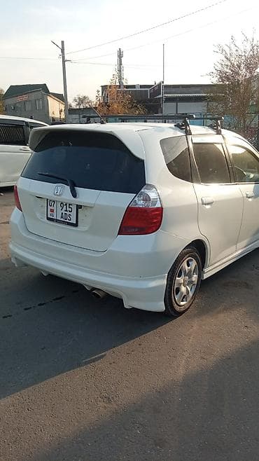 подголовник фит: Honda Fit: 2005 г., 1.3 л, Бензин, Хэтчбэк — 3