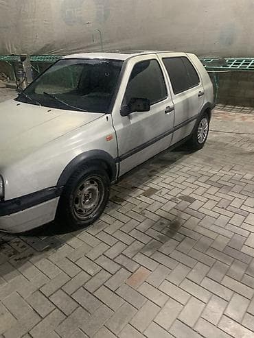 Volkswagen Golf: 1993 г., 1.8 л, Механика, Бензин, Хэтчбэк at lalafo.kg Volkswagen Golf: 1993 г., 1.8 л, Механика, Бензин, Хэтчбэк