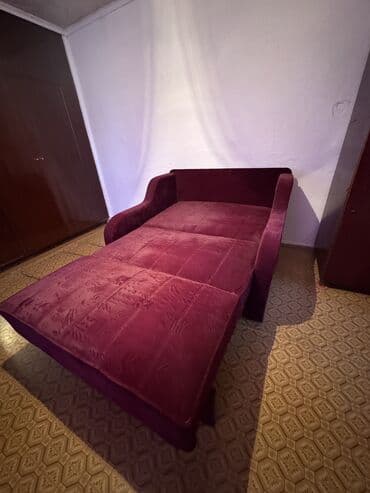 спальный гарнитур деревянный: Спальный гарнитур, Дерево, цвет - Коричневый — 2