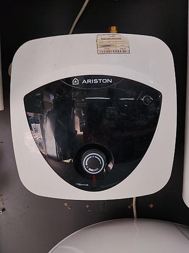 Компактный электрический водонагреватель Ariston. Основные
