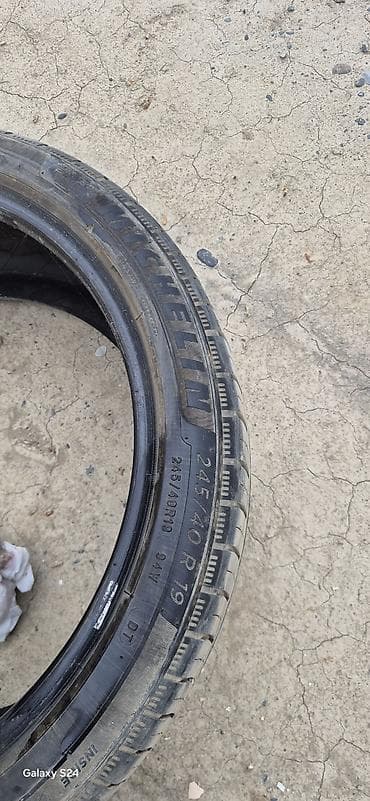 шина р13: Шины 245 / 40 / R 19, Лето, Б/у, Пара, Легковые, Michelin — 1